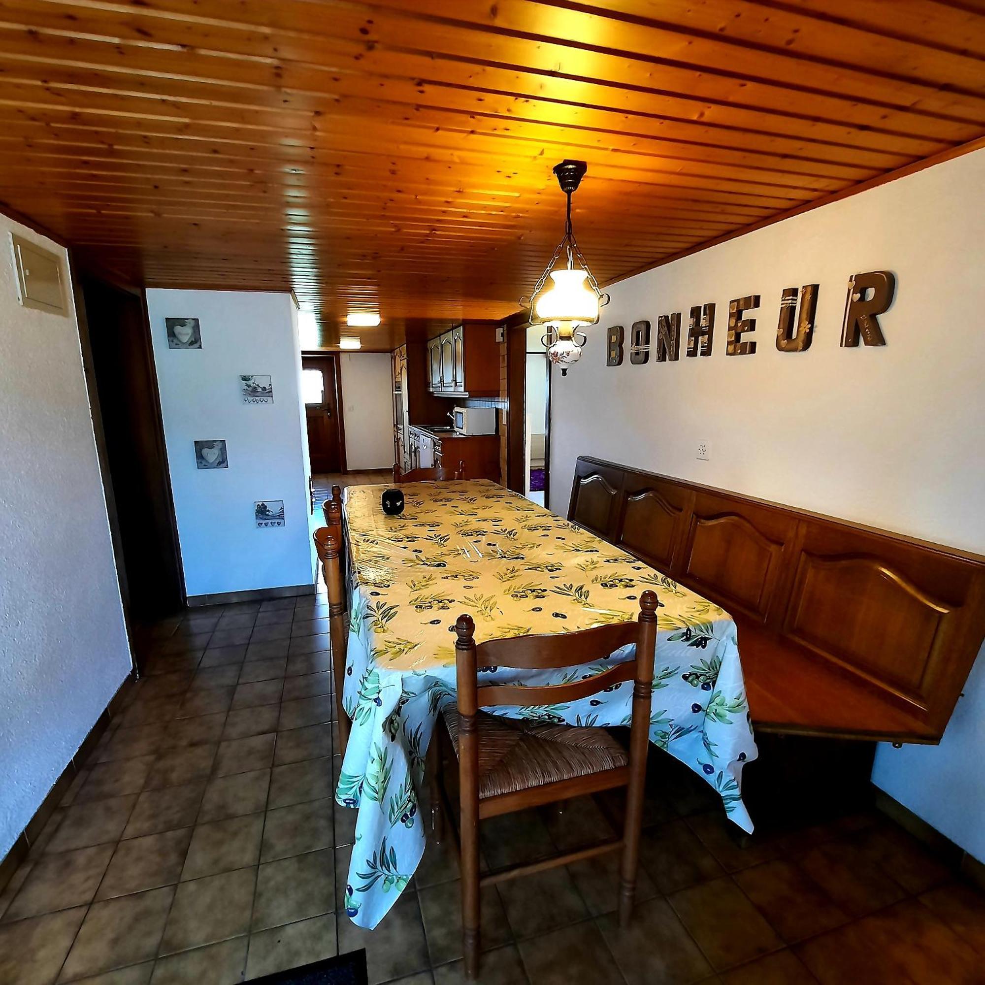 Appartement De Campagne Seul Ursy Екстериор снимка